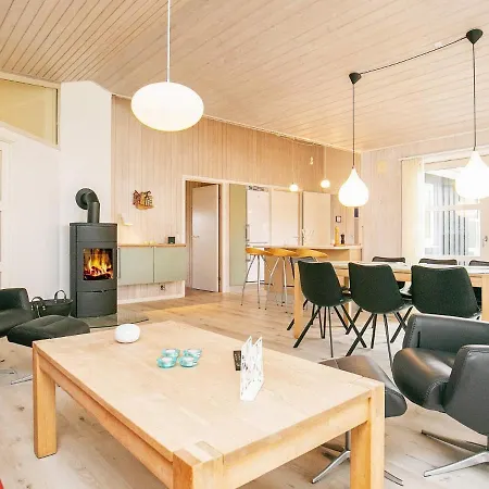 Casa de Férias 4 Star Holiday In Bl Vand