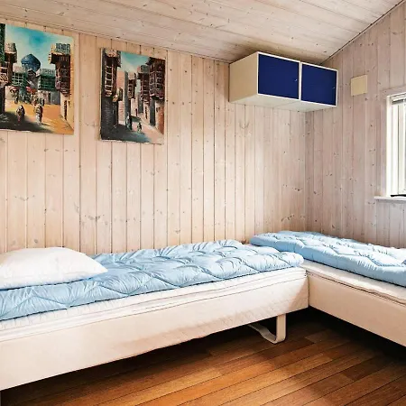 4 Star Holiday In Bl Vand Casa de Férias *